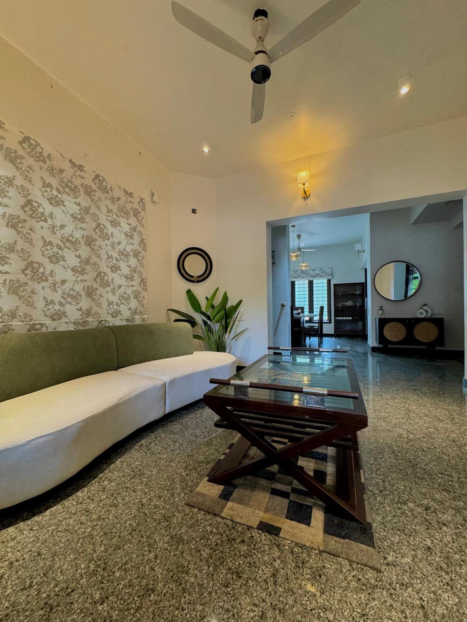 Idam Na Mama Appartement Bangalore Buitenkant foto